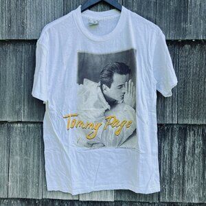 VIntage 90's Band T-Shirt